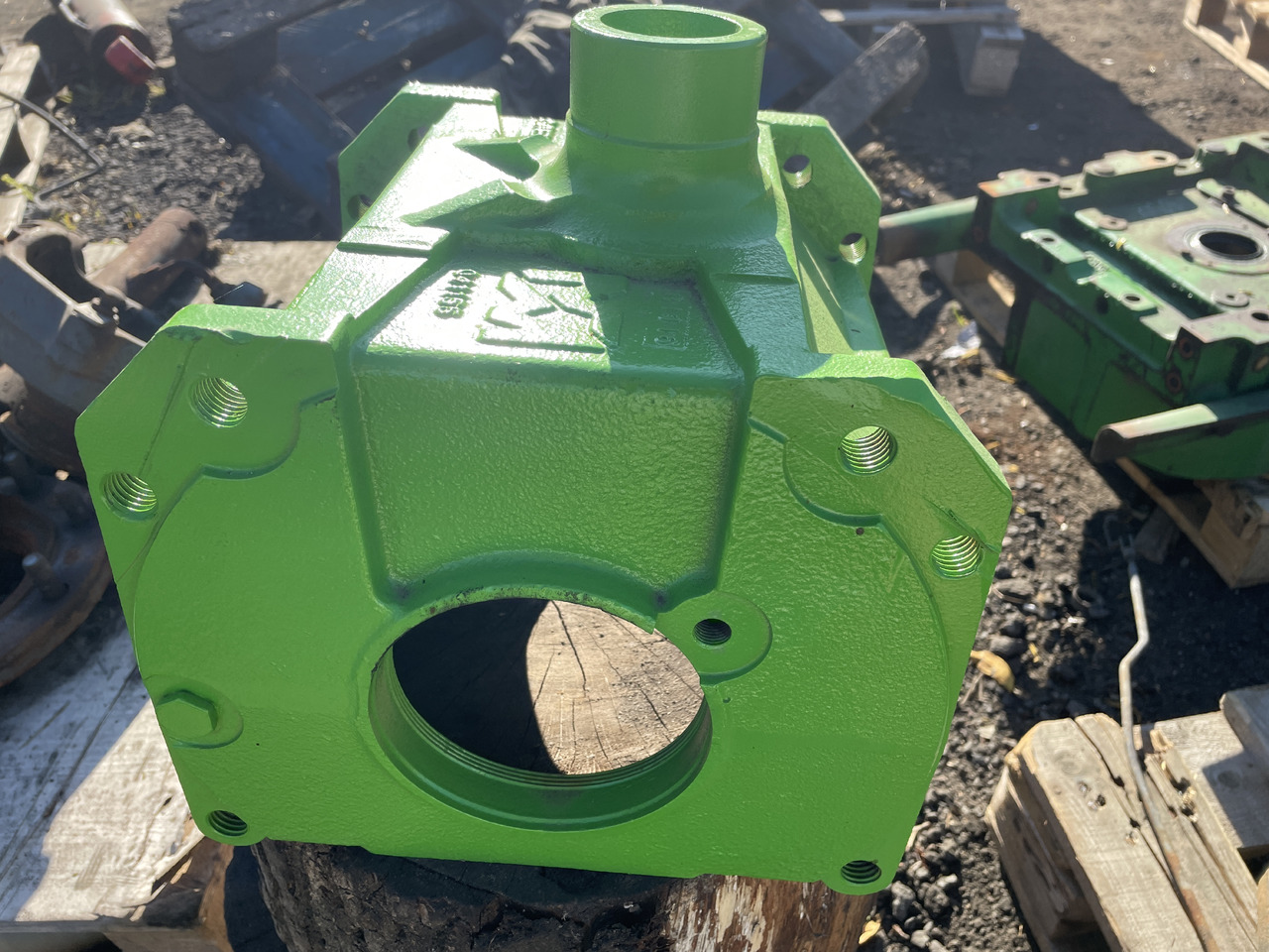 Merlo - obudowa dyferencjału 041155 - Bộ vi sai cho Máy móc nông nghiệp: hình 2 Merlo - obudowa dyferencjału 041155 - Bộ vi sai cho Máy móc nông nghiệp: hình 2