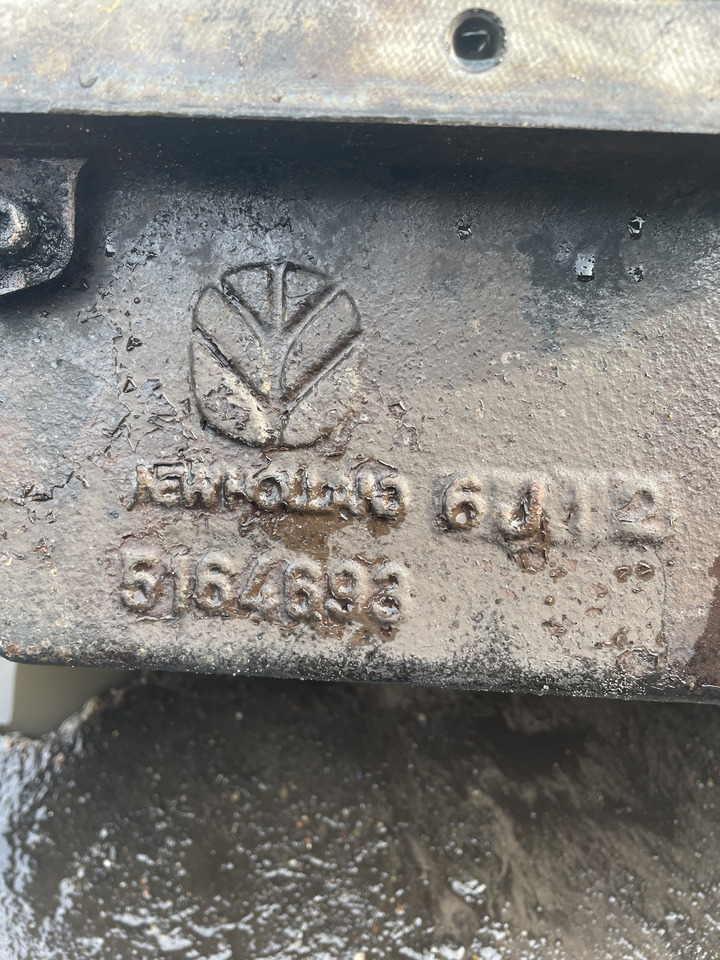 New Holland 8160 - obudowa skrzyni biegów 5164693 - Hộp số cho Máy cày: hình 5 New Holland 8160 - obudowa skrzyni biegów 5164693 - Hộp số cho Máy cày: hình 5