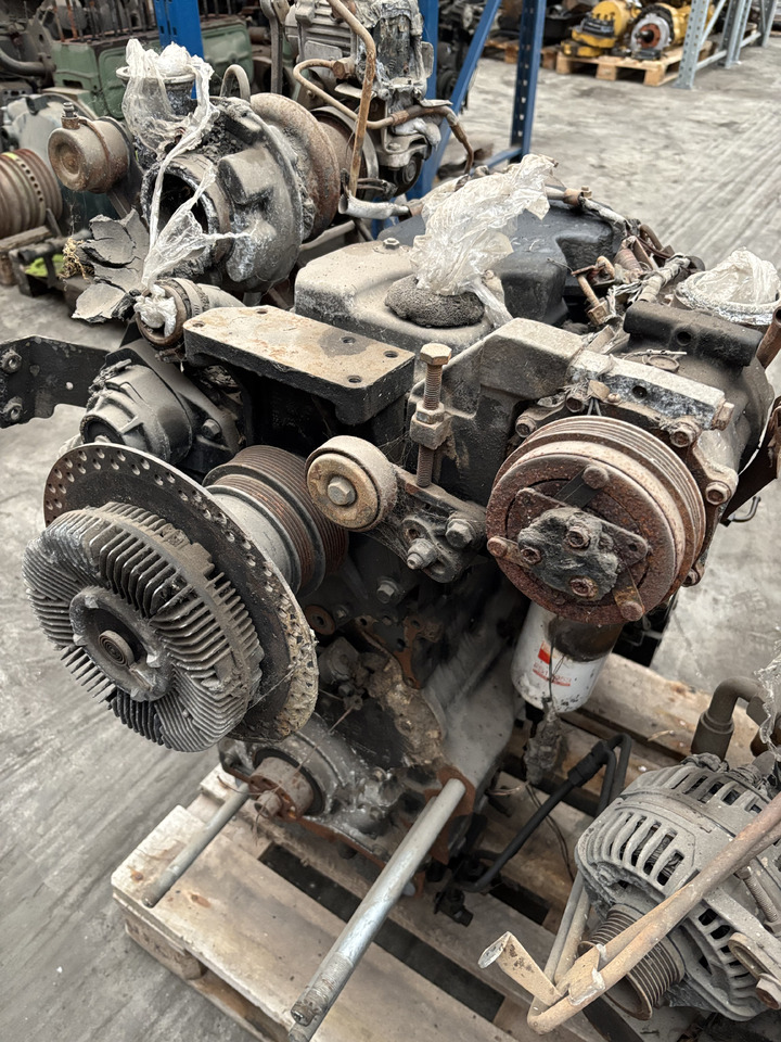 New Holland Case Iveco CNH F4DFE4133 F4DFE4133*B00 Silnik CZĘŚCI - Động cơ cho Máy móc nông nghiệp: hình 1 New Holland Case Iveco CNH F4DFE4133 F4DFE4133*B00 Silnik CZĘŚCI - Động cơ cho Máy móc nông nghiệp: hình 1