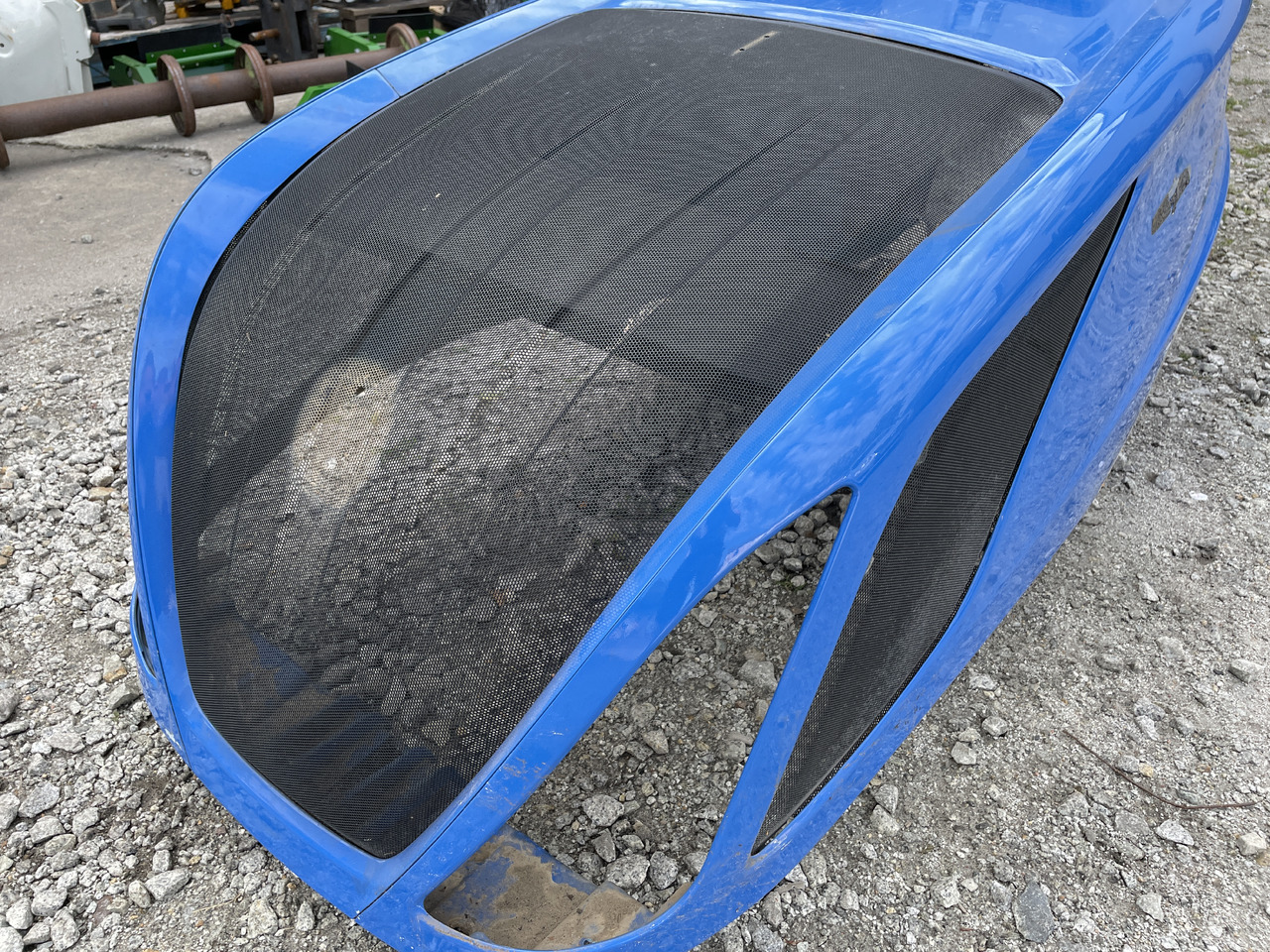 New Holland T7.275 T7.290 T7.315 - maska silnika 47731212 - Nắp máy cho Máy móc nông nghiệp: hình 2 New Holland T7.275 T7.290 T7.315 - maska silnika 47731212 - Nắp máy cho Máy móc nông nghiệp: hình 2