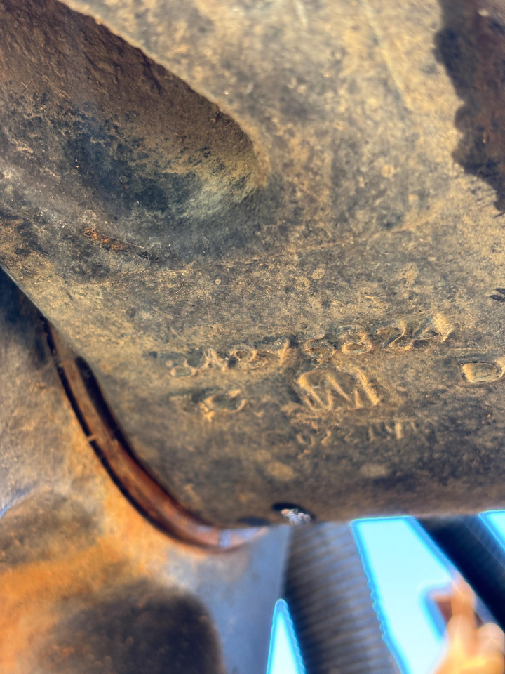 New Holland ramię podnośnika Rockshaft prawe 51694364 51694365 51694366 - Hệ thống treo cho Máy móc nông nghiệp: hình 2 New Holland ramię podnośnika Rockshaft prawe 51694364 51694365 51694366 - Hệ thống treo cho Máy móc nông nghiệp: hình 2