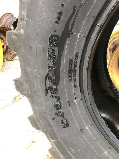 Opona 540/65R28 Firestone PERFORMER 65 - Lốp cho Toa kéo máy gặt liên hợp: hình 2 Opona 540/65R28 Firestone PERFORMER 65 - Lốp cho Toa kéo máy gặt liên hợp: hình 2