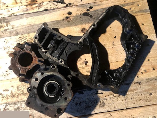 Perkins F5HFL414C - Obudowa Rozrządu - Động cơ và các bộ phận cho Máy móc nông nghiệp: hình 2 Perkins F5HFL414C - Obudowa Rozrządu - Động cơ và các bộ phận cho Máy móc nông nghiệp: hình 2