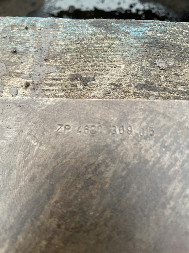 ZF 4PW45H1 Zettelmayer Volvo - skrzynia biegów - obudowa 4620309015 - Hộp số cho Máy móc nông nghiệp: hình 2 ZF 4PW45H1 Zettelmayer Volvo - skrzynia biegów - obudowa 4620309015 - Hộp số cho Máy móc nông nghiệp: hình 2