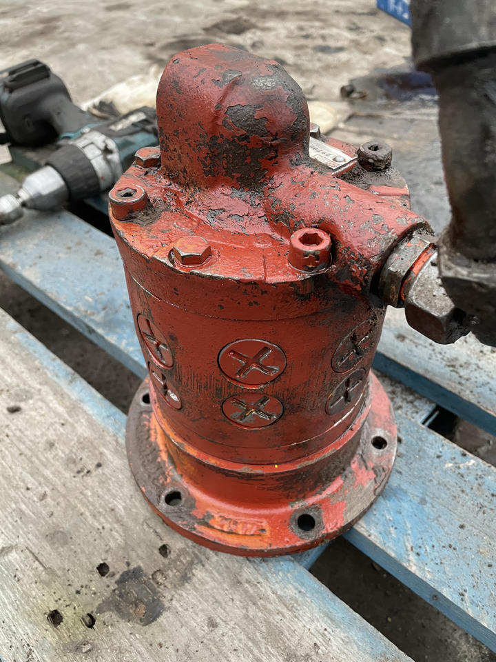 ZF 4PW45H1 Zettelmayer Volvo - skrzynia biegów - pompa tłokowa 8607955105 - Hộp số cho Máy móc nông nghiệp: hình 2 ZF 4PW45H1 Zettelmayer Volvo - skrzynia biegów - pompa tłokowa 8607955105 - Hộp số cho Máy móc nông nghiệp: hình 2