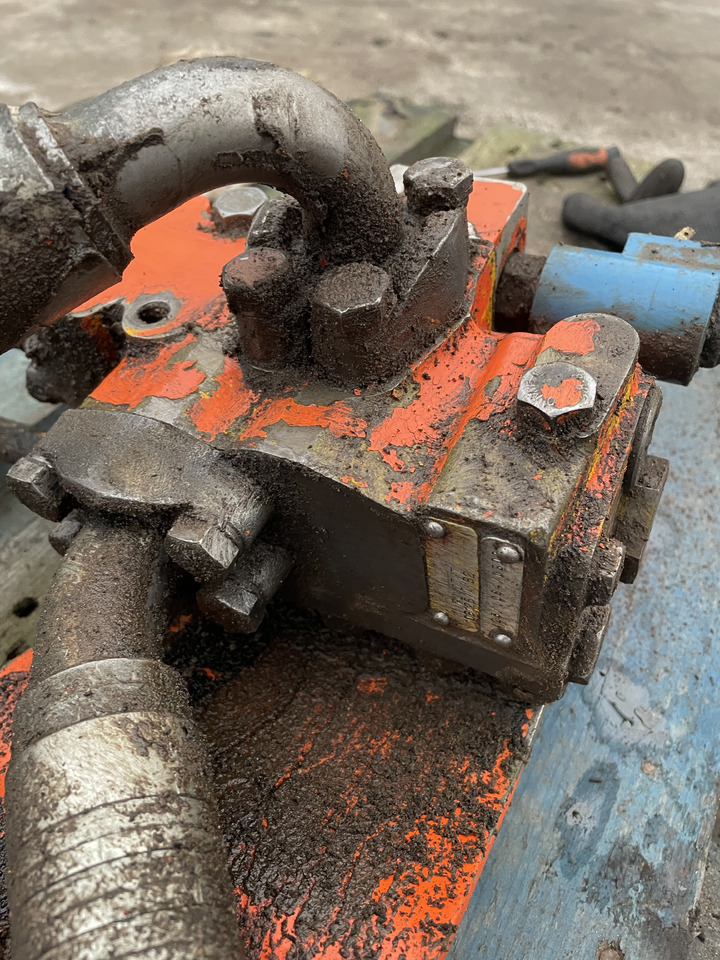 ZF 4PW45H1 Zettelmayer Volvo - skrzynia biegów - rozdzielacz hydrauliczny PUV07V7 - Hộp số cho Máy móc nông nghiệp: hình 4 ZF 4PW45H1 Zettelmayer Volvo - skrzynia biegów - rozdzielacz hydrauliczny PUV07V7 - Hộp số cho Máy móc nông nghiệp: hình 4