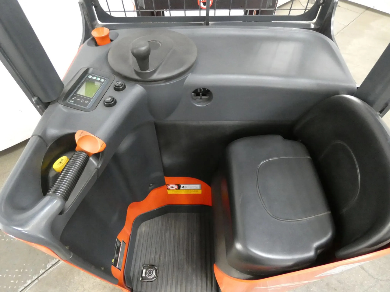 Linde L12LS - Máy xếp chồng: hình 3 Linde L12LS - Máy xếp chồng: hình 3