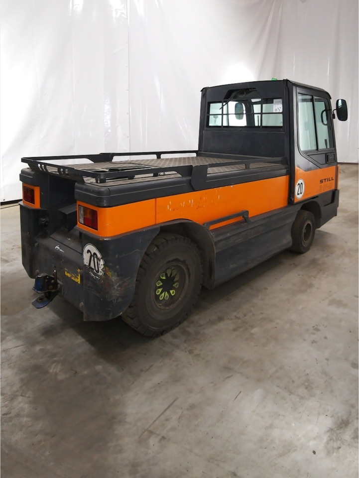 Linde P250 - Xe cày kéo: hình 2 Linde P250 - Xe cày kéo: hình 2