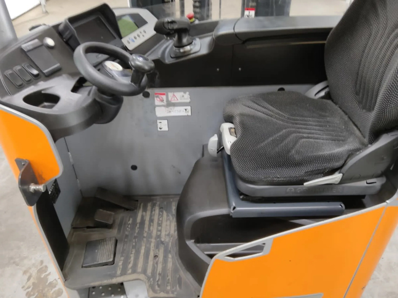 STILL FM-X14 - Xe tải tiếp cận: hình 3 STILL FM-X14 - Xe tải tiếp cận: hình 3