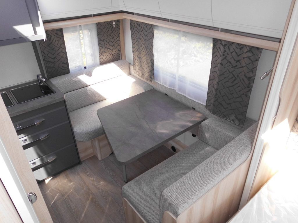 Hobby De Luxe 400 SFe 2025 1500kg. Hobby De Luxe 400 SFe Lagerabverkauf! - Rơ moóc kiểu caravan: hình 5 Hobby De Luxe 400 SFe 2025 1500kg. Hobby De Luxe 400 SFe Lagerabverkauf! - Rơ moóc kiểu caravan: hình 5