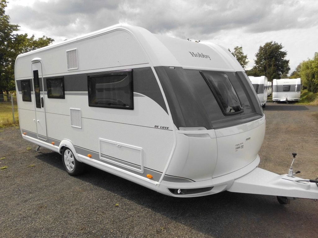 Hobby De Luxe 495 UL 2026 AUTARK 1800kg. Ambiente++ - Rơ moóc kiểu caravan: hình 1 Hobby De Luxe 495 UL 2026 AUTARK 1800kg. Ambiente++ - Rơ moóc kiểu caravan: hình 1