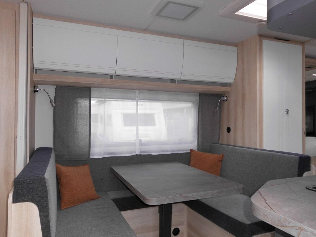 Hobby De Luxe 540 KMFe 2026 GARAGE AUTARK 1800kg. - Rơ moóc kiểu caravan: hình 5 Hobby De Luxe 540 KMFe 2026 GARAGE AUTARK 1800kg. - Rơ moóc kiểu caravan: hình 5