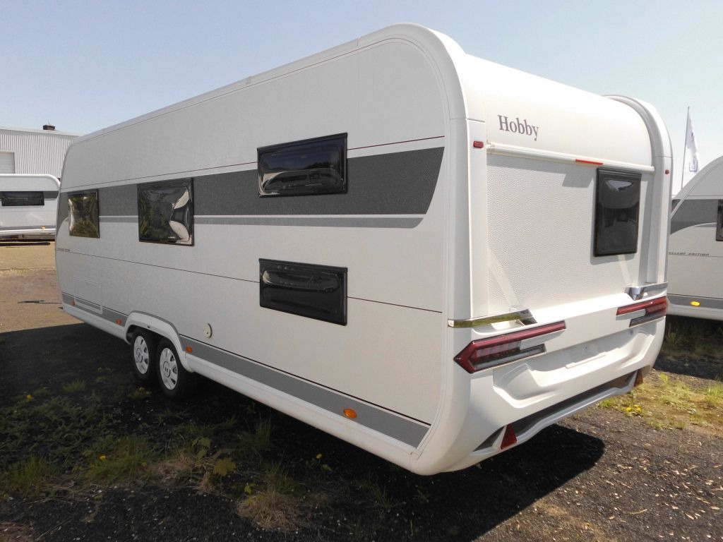 Hobby Excellent Edition 650 KMFe 2025 2200kg., Teppich - Rơ moóc kiểu caravan: hình 3 Hobby Excellent Edition 650 KMFe 2025 2200kg., Teppich - Rơ moóc kiểu caravan: hình 3