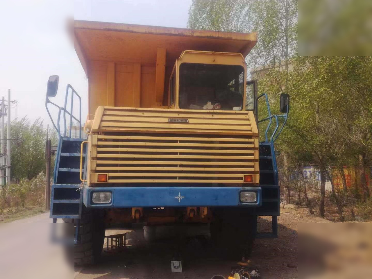 2000 BELAZ 75473 - Xe ben cứng/ Xe chở đá: hình 4 2000 BELAZ 75473 - Xe ben cứng/ Xe chở đá: hình 4