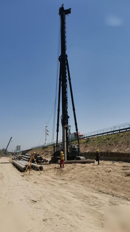 2004 NIPPON/SHARYO DH408 - Giàn khoan: hình 2 2004 NIPPON/SHARYO DH408 - Giàn khoan: hình 2