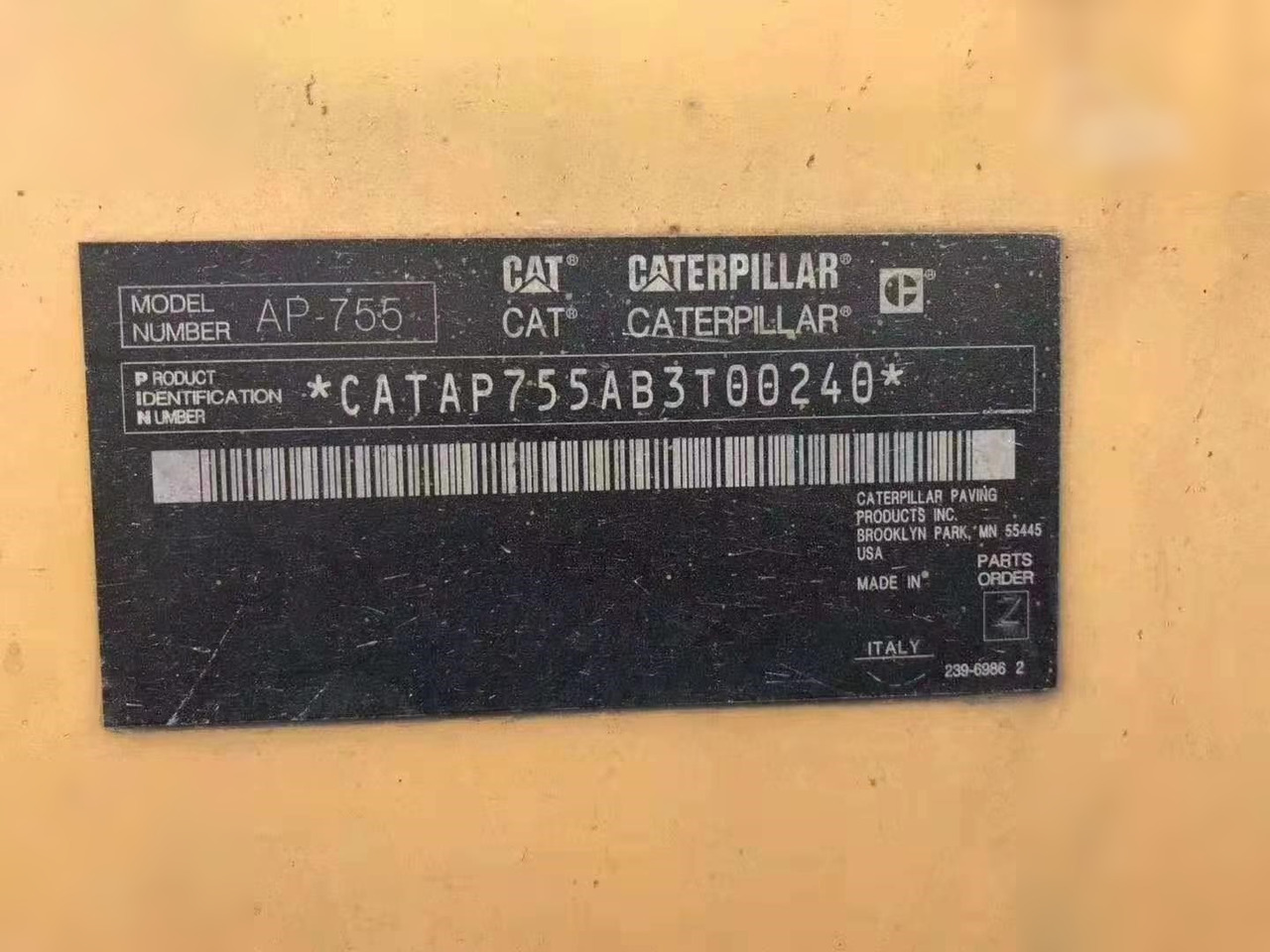 2010 CATERPILLAR AP-755 - Máy lát nhựa đường: hình 2 2010 CATERPILLAR AP-755 - Máy lát nhựa đường: hình 2