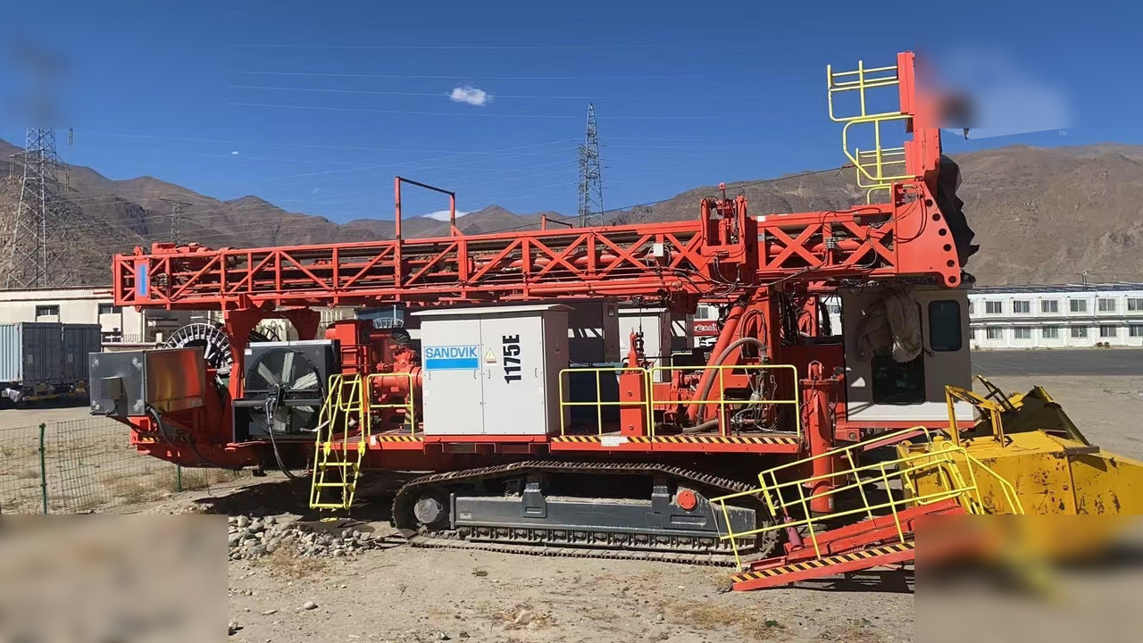 2016 SANDVIK D75KS - Giàn khoan: hình 2 2016 SANDVIK D75KS - Giàn khoan: hình 2
