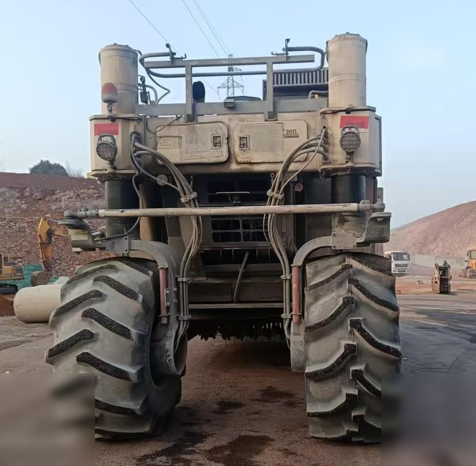 2016 WIRTGEN WR2500S - Máy san nền đất: hình 5 2016 WIRTGEN WR2500S - Máy san nền đất: hình 5