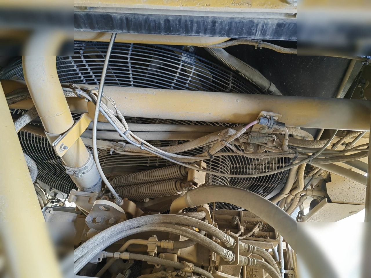 Xe ben cứng/ Xe chở đá 2018 CATERPILLAR 777E: hình 9