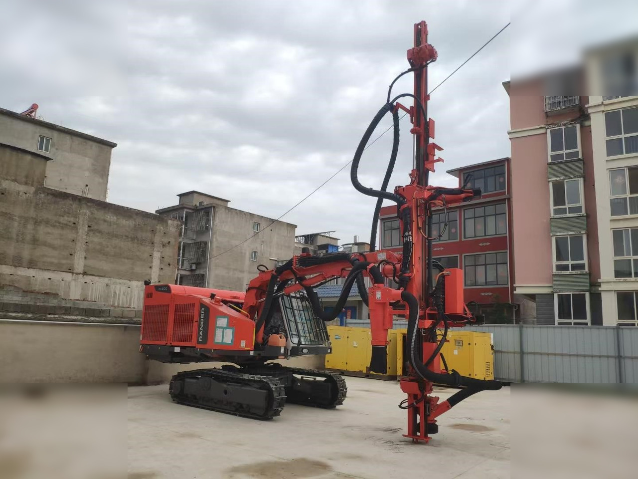 2023 SANDVIK DX800 - Giàn khoan: hình 4 2023 SANDVIK DX800 - Giàn khoan: hình 4