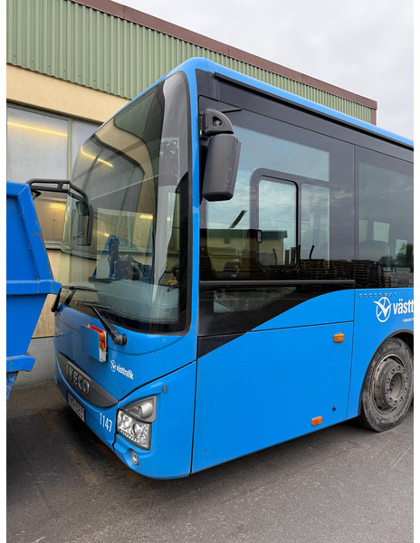 Iveco Crossway LE 4x2 ARRIVING IN TWO WEEKS / AC / AUXILIARY HEATING - Xe bus đô thị: hình 2 Iveco Crossway LE 4x2 ARRIVING IN TWO WEEKS / AC / AUXILIARY HEATING - Xe bus đô thị: hình 2
