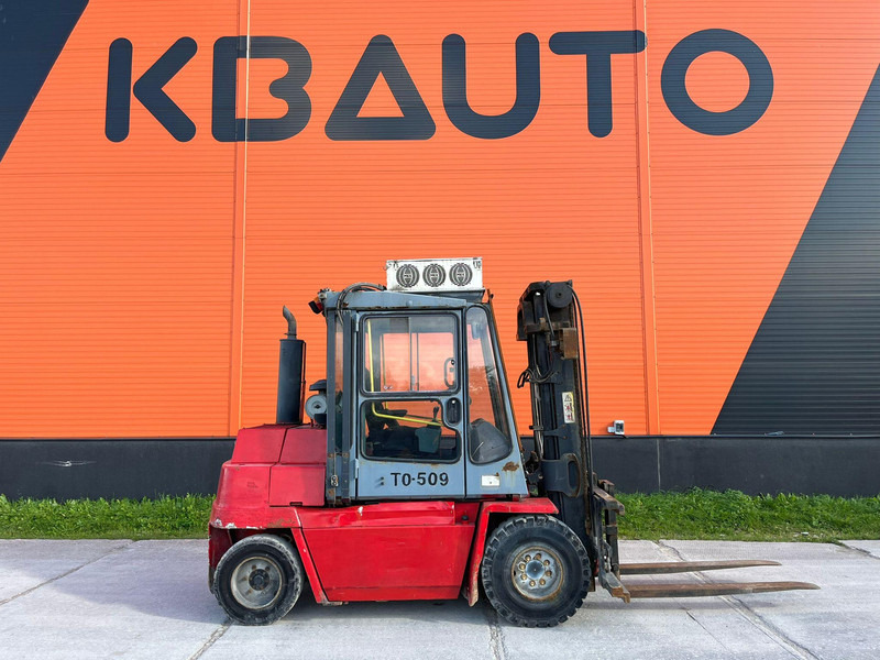 Kalmar DCD 50-6H Rated capacity: 5000 kg / Lifting height: 4000 mm - Xe nâng diesel: hình 5 Kalmar DCD 50-6H Rated capacity: 5000 kg / Lifting height: 4000 mm - Xe nâng diesel: hình 5
