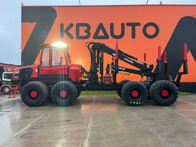 Komatsu 895 8x8 LOADFLEX / CRANE 165F - Rơ moóc lâm nghiệp: hình 3 Komatsu 895 8x8 LOADFLEX / CRANE 165F - Rơ moóc lâm nghiệp: hình 3