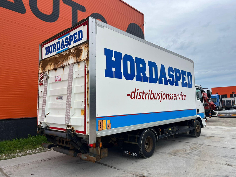 MAN TGL 12.220 4x2 BOX L=5945 mm - Xe tải hộp: hình 5 MAN TGL 12.220 4x2 BOX L=5945 mm - Xe tải hộp: hình 5