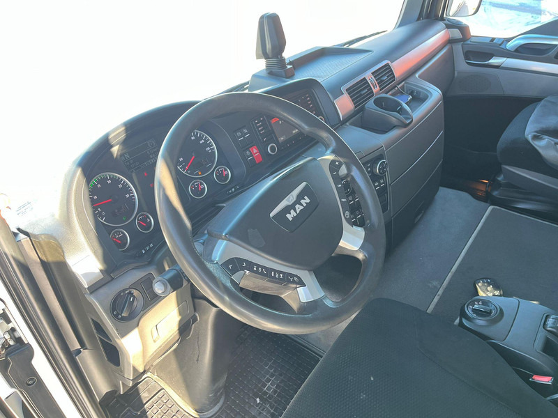 Xe tải thùng lửng/ Phẳng, Xe cẩu tự hành MAN TGL 8.220 4x2 HMF 340 K2 / PLATFORM L=4147 mm: hình 17