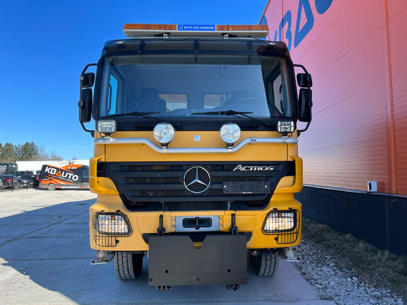 Mercedes-Benz Actros 1841 4x4 SNOW PLOW EQUIPMENT / UNDERBODY SCRAPER / BOX L=4495 mm - Xe ben: hình 3 Mercedes-Benz Actros 1841 4x4 SNOW PLOW EQUIPMENT / UNDERBODY SCRAPER / BOX L=4495 mm - Xe ben: hình 3