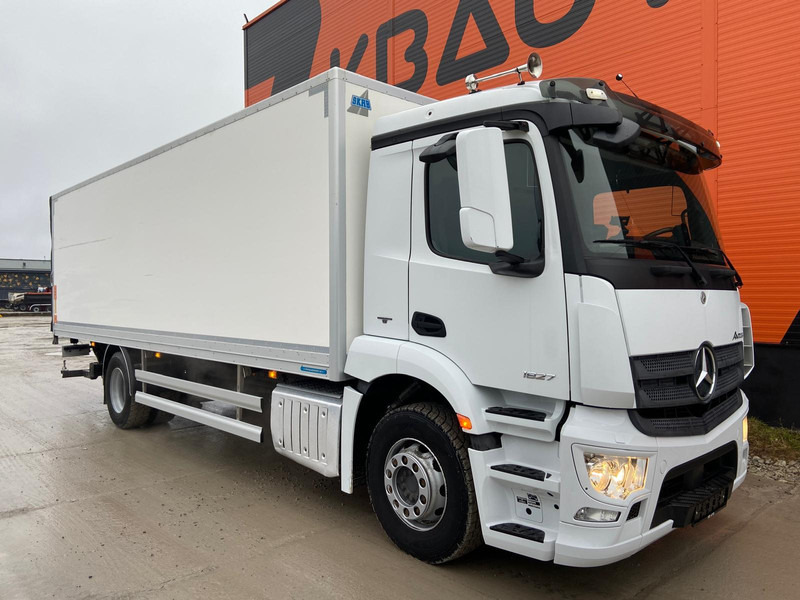 Mercedes-Benz Antos 1827 4x2 BOX L=7538 mm - Xe tải hộp: hình 4 Mercedes-Benz Antos 1827 4x2 BOX L=7538 mm - Xe tải hộp: hình 4