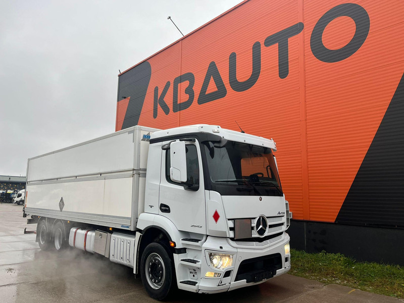 Mercedes-Benz Antos 2543 6x2*4 LIFTABLE BOX ROOF / BOX L=7773 mm - Xe tải hộp: hình 3 Mercedes-Benz Antos 2543 6x2*4 LIFTABLE BOX ROOF / BOX L=7773 mm - Xe tải hộp: hình 3