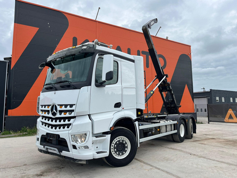 Mercedes-Benz Arocs 2542 6x2*4 JOAB 20 ton / L=5400 mm - Xe tải nâng móc: hình 2 Mercedes-Benz Arocs 2542 6x2*4 JOAB 20 ton / L=5400 mm - Xe tải nâng móc: hình 2