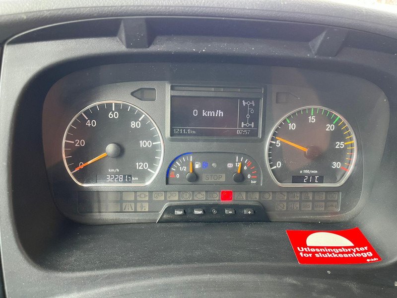 Cho thuê Mercedes-Benz Atego 1018 4x4 ONLY 32281 km ! / FULL STEEL / DRUM BRAKES Mercedes-Benz Atego 1018 4x4 ONLY 32281 km ! / FULL STEEL / DRUM BRAKES: hình 17