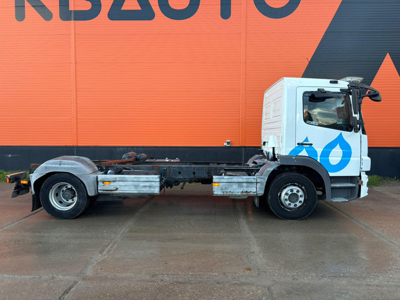 Mercedes-Benz Atego 1528 4x2 PTO / CHASSIS L=4541 mm - Xe tải khung gầm: hình 5 Mercedes-Benz Atego 1528 4x2 PTO / CHASSIS L=4541 mm - Xe tải khung gầm: hình 5