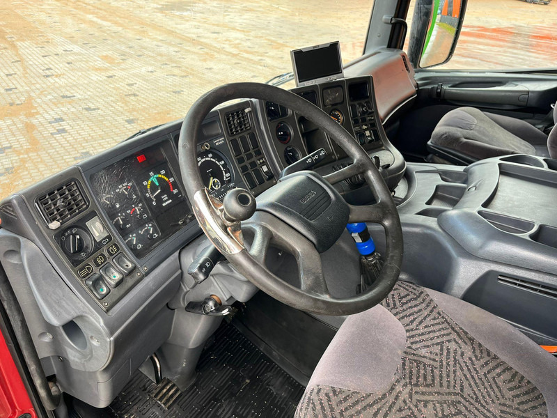 Cho thuê Scania P 94 4x2 TANK 9000 I + 1200 l / VACUUM Jurop PR150 / PRESSURE Pratissoli 150 bar / 102 l/min Scania P 94 4x2 TANK 9000 I + 1200 l / VACUUM Jurop PR150 / PRESSURE Pratissoli 150 bar / 102 l/min: hình 16