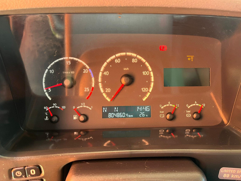 Cho thuê Scania R 560 6x2 HMF2220 K4 / RETARDER Scania R 560 6x2 HMF2220 K4 / RETARDER: hình 15