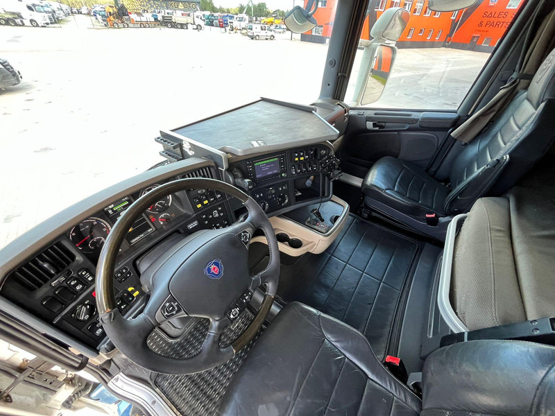 Xe tải khung gầm Scania R560 8x4*4 9 TON FRONT AXLE / RETARDER / CHASSIS L=9130 mm: hình 17