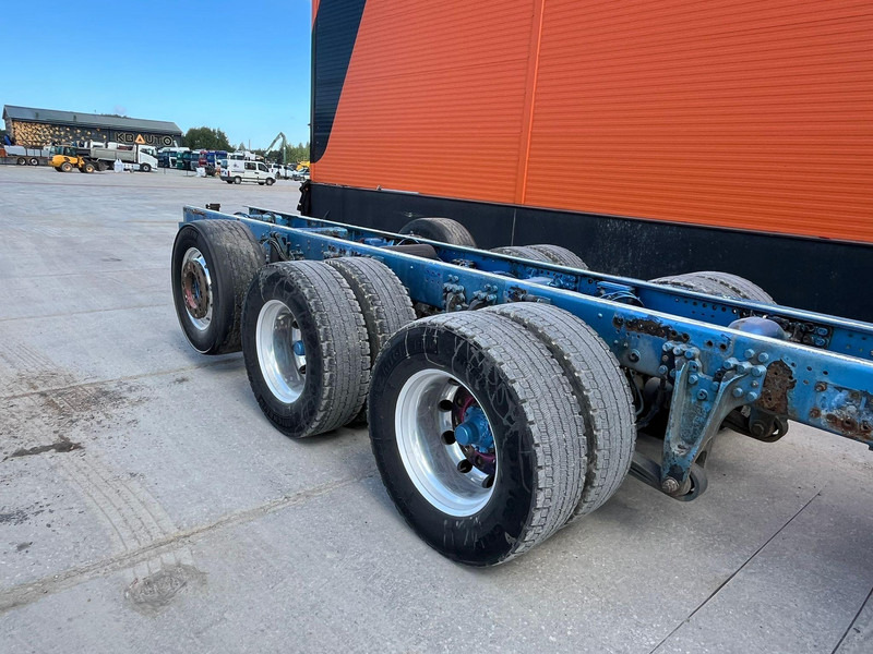 Xe tải khung gầm Scania R560 8x4*4 9 TON FRONT AXLE / RETARDER / CHASSIS L=9130 mm: hình 11