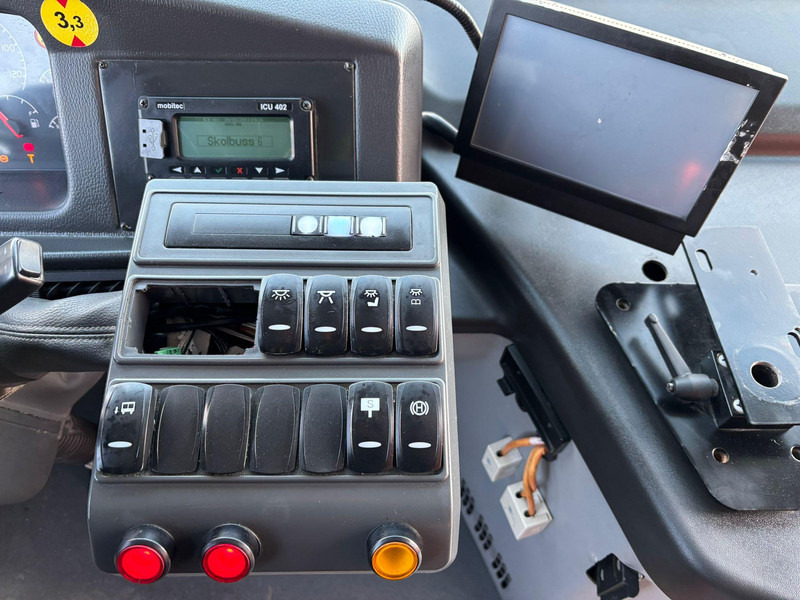 Xe bus đô thị Volvo B7RLE 8900 48 SEATS + 28 STANDING / AC / AUXILIARY HEATER: hình 12 Xe bus đô thị Volvo B7RLE 8900 48 SEATS + 28 STANDING / AC / AUXILIARY HEATER: hình 12