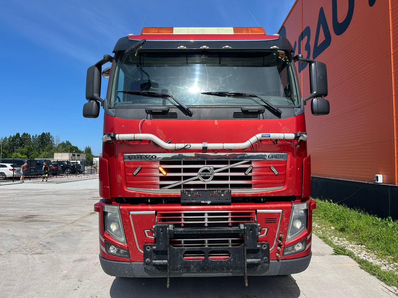 Volvo FH 16 700 8x4*4 HIAB XR 24 ton / L=5800 mm - Xe tải nâng móc: hình 3 Volvo FH 16 700 8x4*4 HIAB XR 24 ton / L=5800 mm - Xe tải nâng móc: hình 3