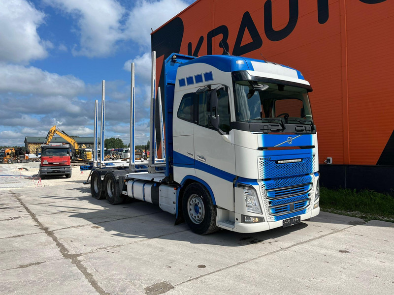 Volvo FH 16 750 6x4 HYDRAULICS - Xe chở gỗ, Xe cẩu tự hành: hình 3 Volvo FH 16 750 6x4 HYDRAULICS - Xe chở gỗ, Xe cẩu tự hành: hình 3