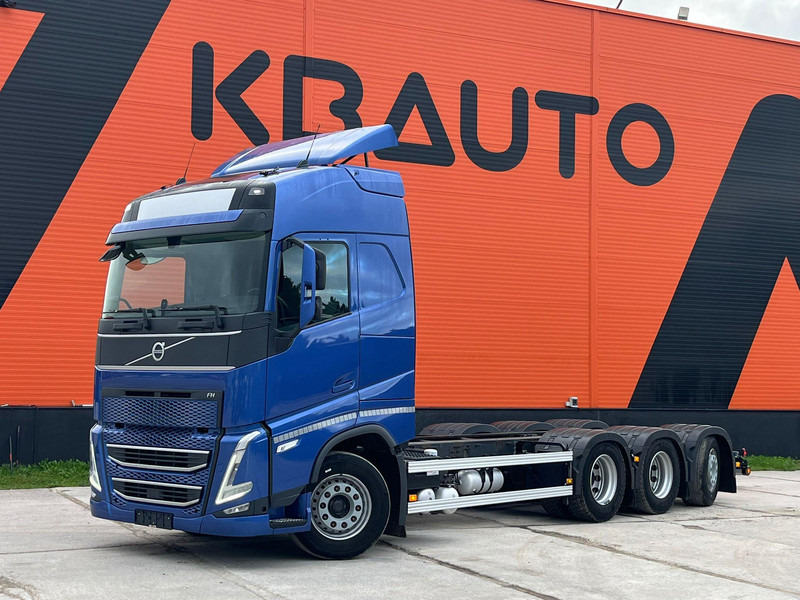 Volvo FH 500 8x4*4 GLOBE XL / RETARDER / CHASSIS L=7589 mm - Xe tải khung gầm: hình 1 Volvo FH 500 8x4*4 GLOBE XL / RETARDER / CHASSIS L=7589 mm - Xe tải khung gầm: hình 1