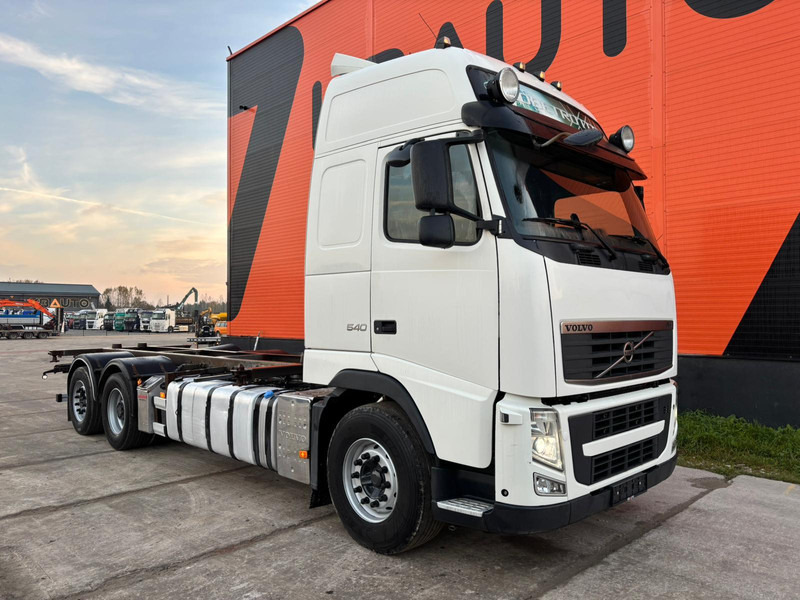 Volvo FH 540 6x2 LOW CHECKED MILEAGE ! / RETARDER / CHASSIS L=6975 mm - Xe tải khung gầm: hình 4 Volvo FH 540 6x2 LOW CHECKED MILEAGE ! / RETARDER / CHASSIS L=6975 mm - Xe tải khung gầm: hình 4