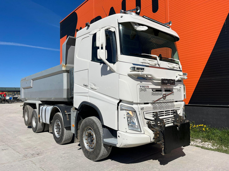 Volvo FH 540 8x4 RETARDER / TANDEM AXLE LIFT / BIG AXLES / BOX L=5704 mm - Xe ben: hình 4 Volvo FH 540 8x4 RETARDER / TANDEM AXLE LIFT / BIG AXLES / BOX L=5704 mm - Xe ben: hình 4