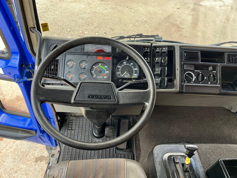 Xe tải thùng lửng/ Phẳng, Xe cẩu tự hành Volvo FL 608 4x2 PK 8200 / BOX L=4249 mm: hình 17