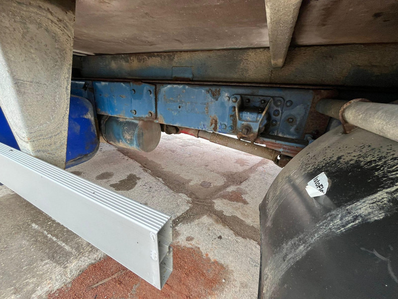 Xe tải thùng lửng/ Phẳng, Xe cẩu tự hành Volvo FL 608 4x2 PK 8200 / BOX L=4249 mm: hình 15