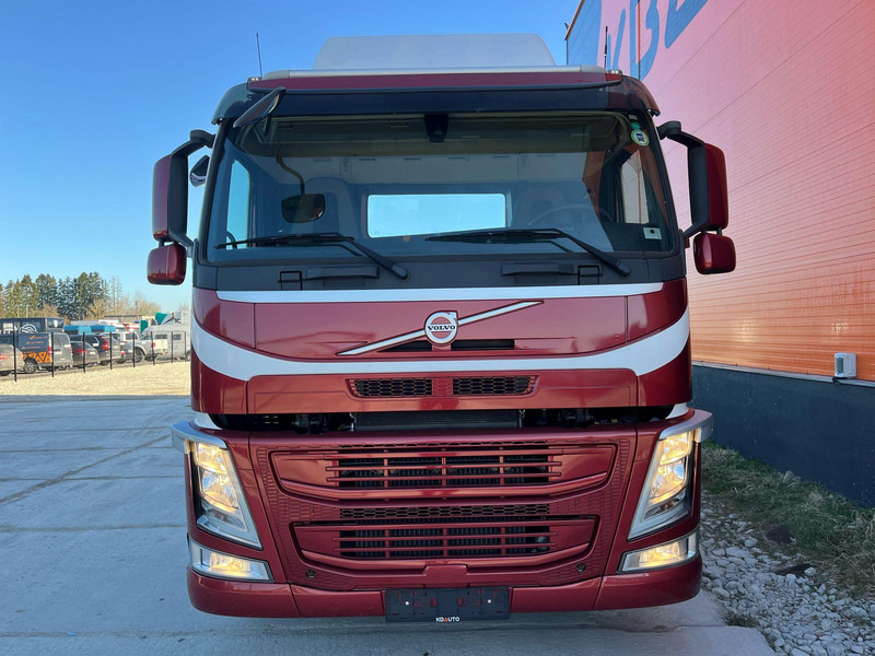 Volvo FM 330 6x2*4 ONLY 57587 km !!! / HYDRAULICS / CHASSIS L=7740 MM - Xe tải khung gầm: hình 3 Volvo FM 330 6x2*4 ONLY 57587 km !!! / HYDRAULICS / CHASSIS L=7740 MM - Xe tải khung gầm: hình 3