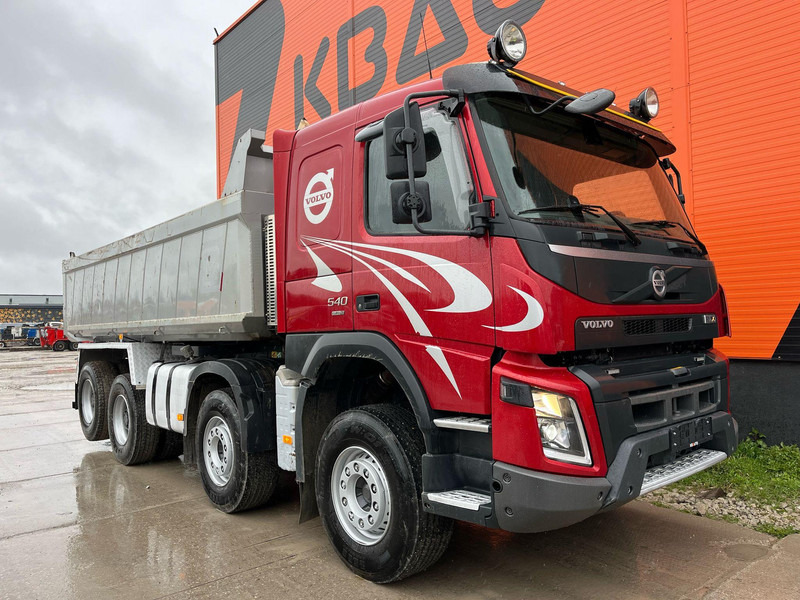 Volvo FMX 540 8x4 RETARDER / TANDEM AXLE LIFT / BIG AXLES / BOX L=5703 mm - Xe ben: hình 4 Volvo FMX 540 8x4 RETARDER / TANDEM AXLE LIFT / BIG AXLES / BOX L=5703 mm - Xe ben: hình 4