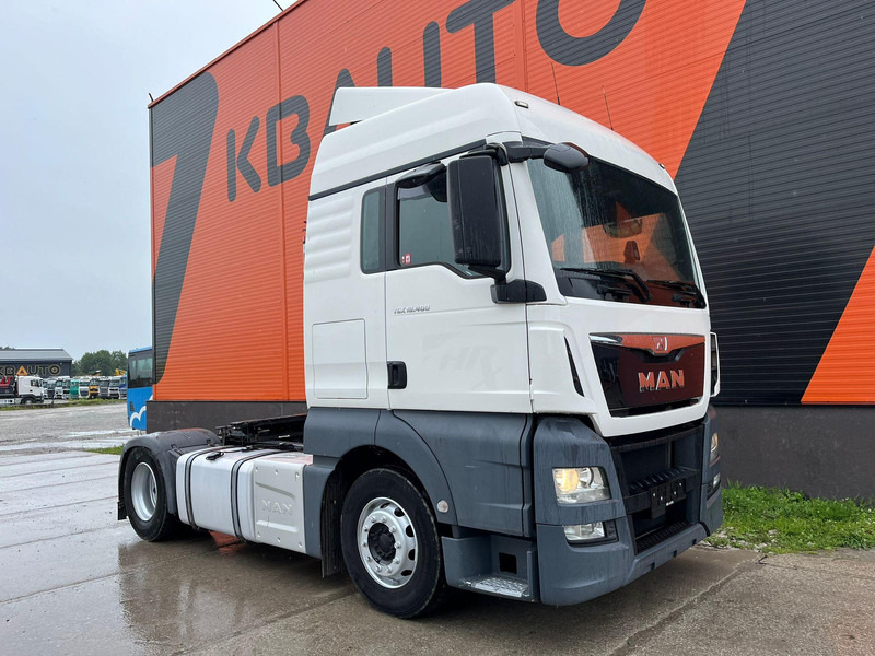 MAN TGX 18.400 4x2 ADR - Xe đầu kéo: hình 4 MAN TGX 18.400 4x2 ADR - Xe đầu kéo: hình 4
